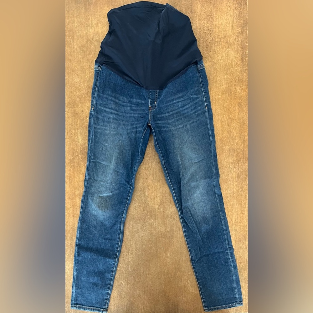 J. Crew Maternity Medium Wash Straight Leg Jeans Sz 28